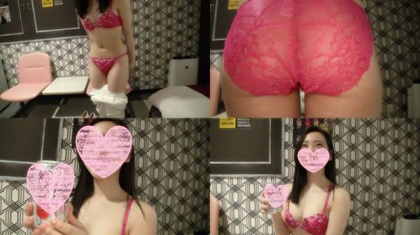 【个人撮影】纪念年满20与大叔干砲自拍还中出！ FC2-PPV-870826